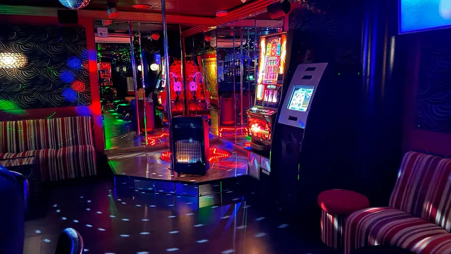 puticlub glamour gijón